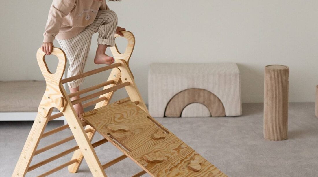 zabawki w stylu Montessori do salonu woodforkids.pl